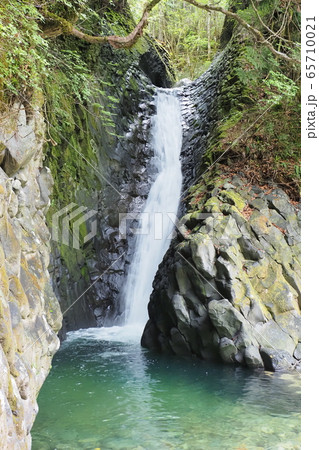 小坂の滝めぐり　あかがねとよ 65710021