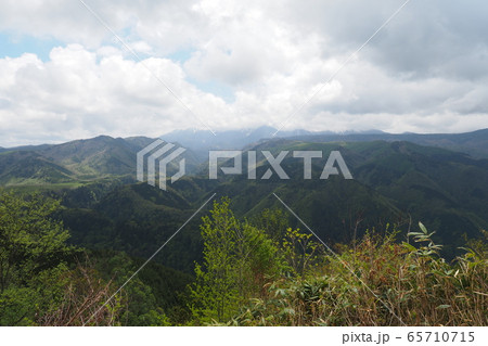 雲に隠れる御嶽山 雲に隠れる御嶽山 65710715