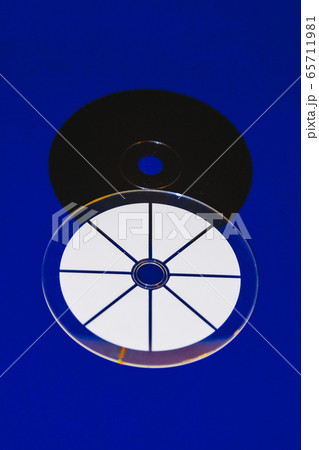 Damaged laser music retro disc 65711981