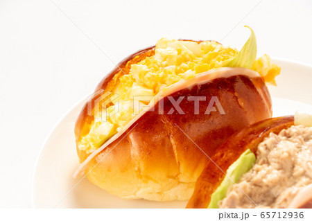 ロールパンサンド。 65712936