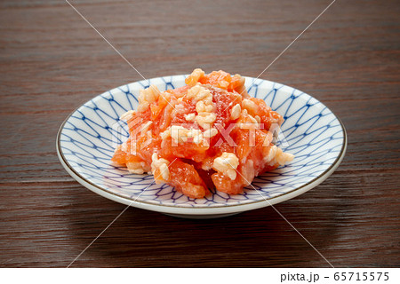 サーモンの麹漬け 65715575