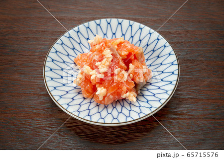サーモンの麹漬け サーモンの麹漬け 65715576
