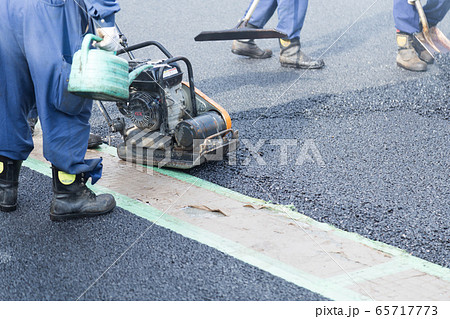 舗装工事 65717773