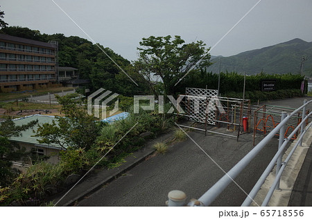 静岡県伊豆の閉館した桂川シーサイドホテル 65718556