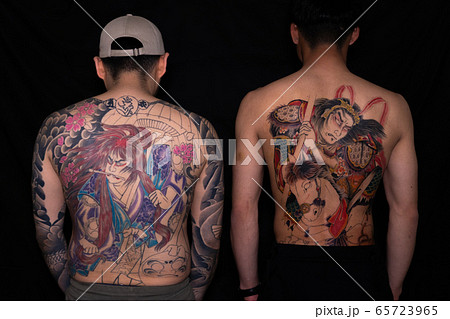 和彫り タトゥー 刺青 日本伝統刺青の写真素材