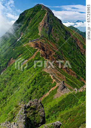 夏の八ヶ岳主峰・赤岳 夏の八ヶ岳主峰・赤岳 65726965