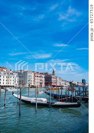 ベネチア、イタリア、朝焼け、サン・マルコ広場、早朝、運河の町、観光地、歴史ある町 65727519