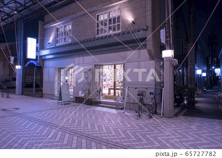 夜の四間道・円頓寺 65727782