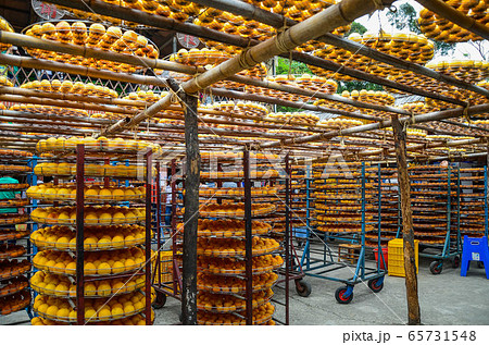 秋の季節 文化 カルチャー 65731548