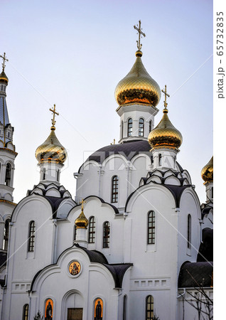 Pyatiprestolny Trinity Church in Iver convent in 65732835