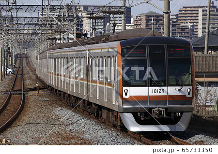 東武東上線を行く地下鉄副都心線10000系（Fライナー） 65733350