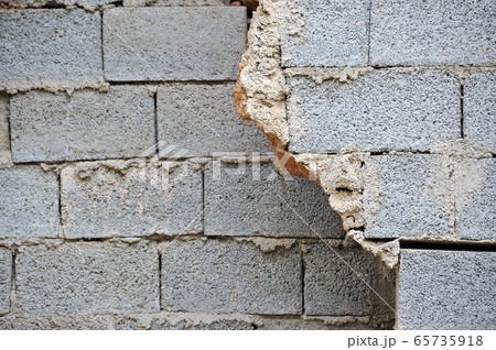 broken wall broken wall 65735918