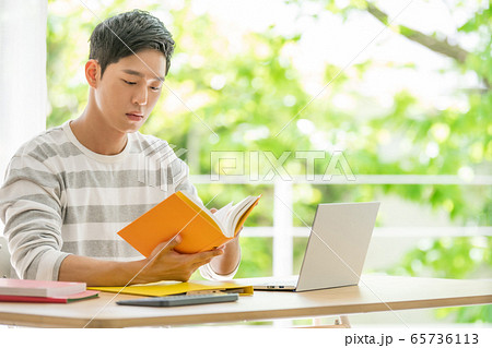 男 男性 男の子 65736113