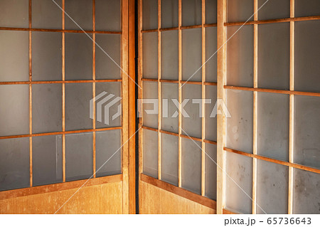 日本の古民家のイメージ　Image of old Japanese house 65736643