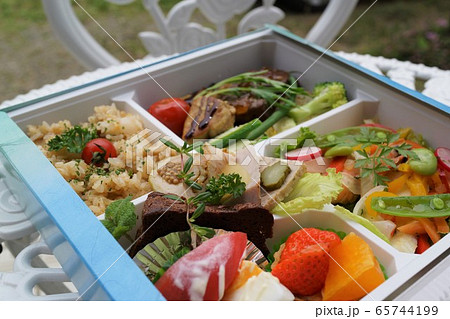 フランス料理　弁当　テークアウト　お持ち帰り　出水市　鹿児島県 65744199