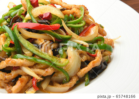 中華料理 青椒肉絲 中華料理 青椒肉絲 65748166