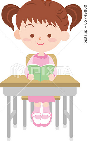 教室で勉強する女の子 教室で勉強する女の子 65749800