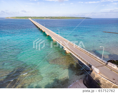 沖縄県 宮古島 来間大橋 空撮 沖縄県 宮古島 来間大橋 空撮 65752762
