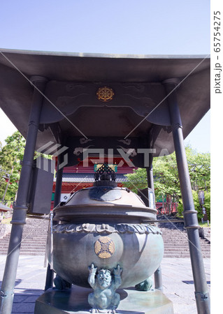 日光山輪王寺　三仏堂の常香炉 65754275