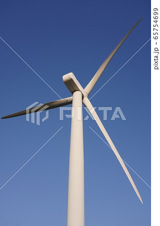 風力発電 65754699