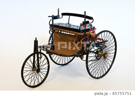 自動車のプラモデル 65755751