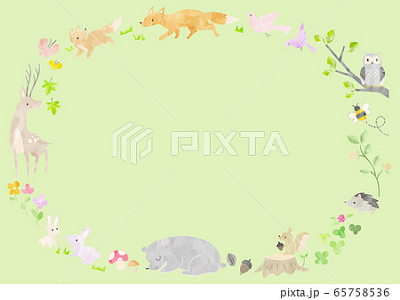 絵本風の森の動物のフレームのイラスト素材