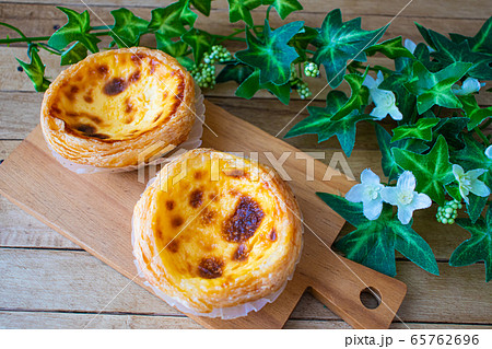 エッグタルト 65762696