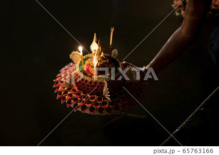 タイのロイクラトーン祭り 65763166