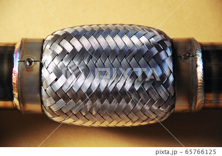 ステンレス製の自動車用排気管の蛇腹部分 65766125