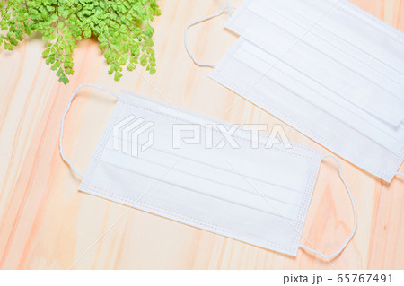 マスク 65767491