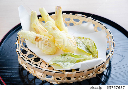 らっきょうと柿の葉の天ぷら 65767687
