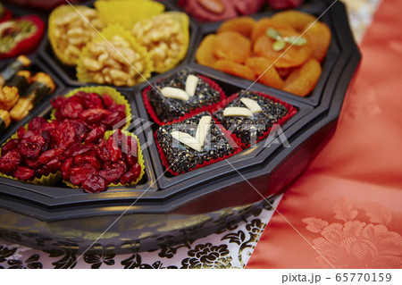 韓国の伝統菓子の詰め合わせ 韓国の伝統菓子の詰め合わせ 65770159