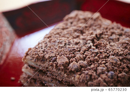 韓国の伝統餅菓子　小豆の蒸し餅　パッシルトッ 65770230