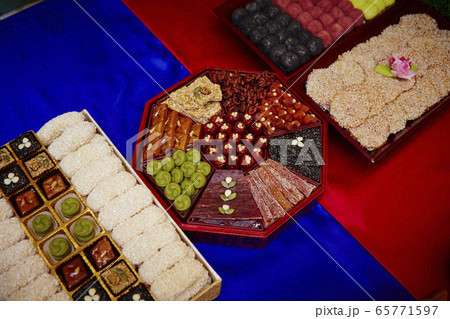 韓国の伝統菓子の詰め合わせ 油菓 正菓 韓国の伝統菓子の詰め合わせ 油菓 正菓 65771597