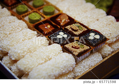 韓国の伝統菓子の詰め合わせ 油菓 正菓 韓国の伝統菓子の詰め合わせ 油菓 正菓 65771598