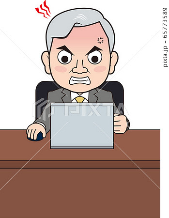 パソコンで怒る男性社長 パソコンで怒る男性社長 65773589