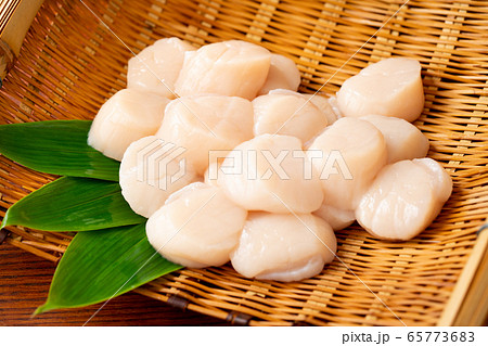 お刺身用ホタテ貝柱 500g お刺身用ホタテ貝柱 500g 65773683