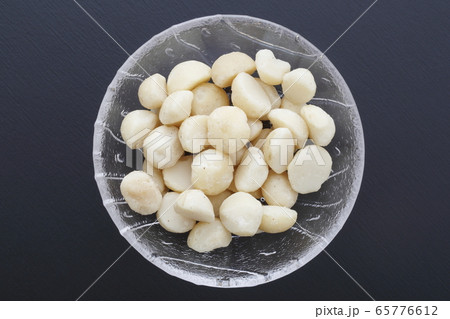 マカデミアナッツ 65776612