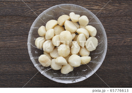 マカデミアナッツ 65776613