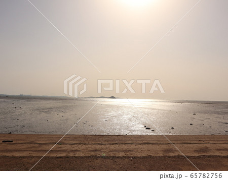 黄海 干潟 夕日 65782756