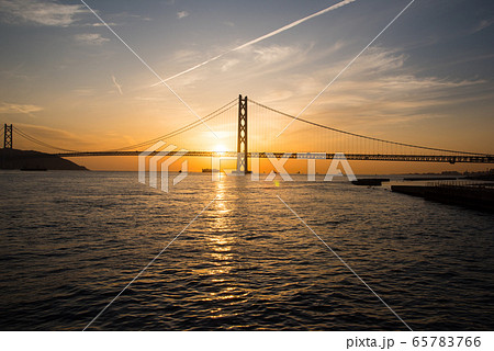 明石海峡大橋の夕景 明石海峡大橋の夕景 65783766