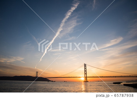 明石海峡大橋の夕景 明石海峡大橋の夕景 65787938