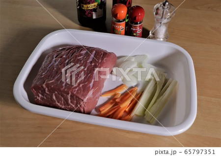 自家製コンビーフ（食材） 65797351