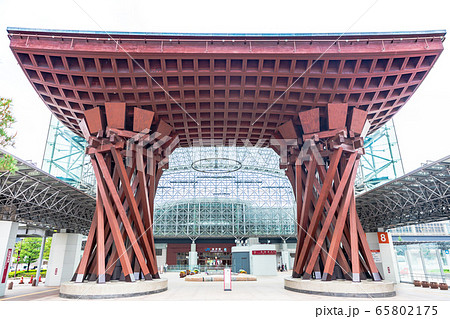 金沢駅東口　鼓門 65802175