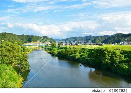 山陰本線の車窓風景 山陰本線の車窓風景 65807625