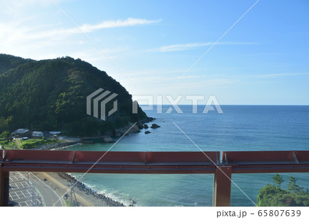 山陰本線の車窓風景 山陰本線の車窓風景 65807639