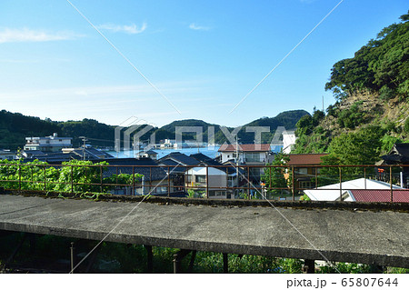 山陰本線の車窓風景 65807644