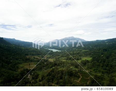 Mini Adams Peak is the closest and the easiest hike in Ella. Popular among tourists for the dashing, panoramic views you would ever witness in Sri Lanka. Mini Adams Peak is the closest and the easiest hike in Ella. Popular among tourists for the dashing, panoramic views you would ever witness in Sri Lanka. 65810089