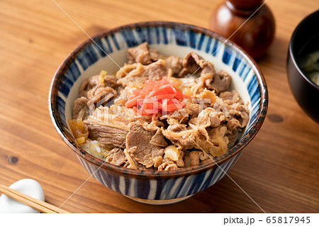 牛丼の画像素材 ピクスタ