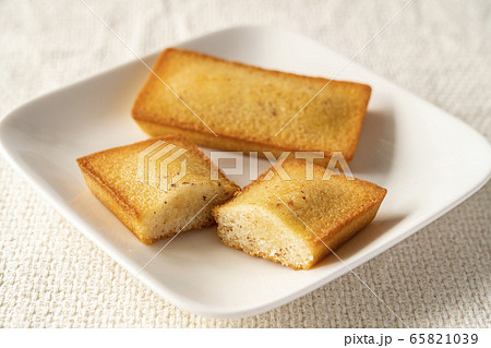 フィナンシェ　洋菓子 65821039